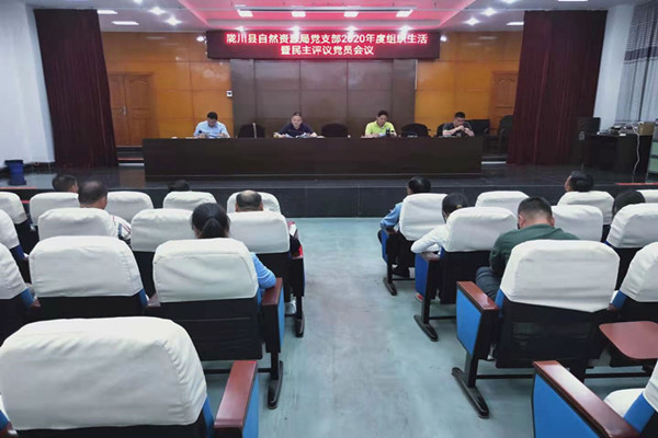 69ed1e7a0a114a7a3d9ec2870463228