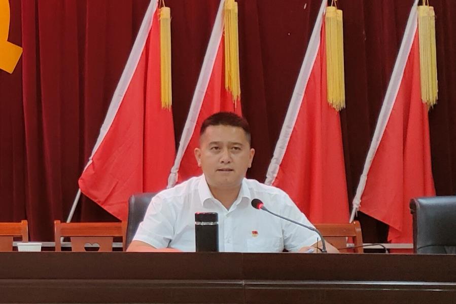 48de40dddeed4008313c6b851451be0