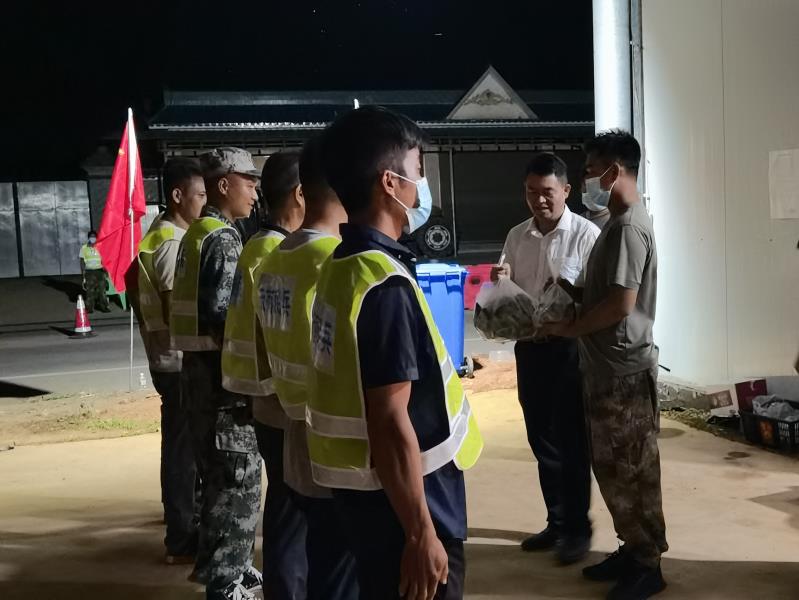 edaaad4bc035172db6a0515eac73565