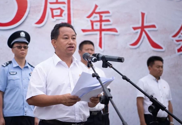 5d335e91cbf2c6f85813b4cfdced1057