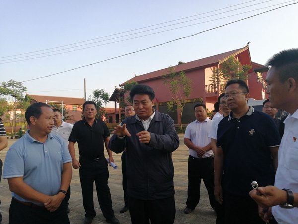 8444d2aade18f66ffb9d68fb3e28b4ae