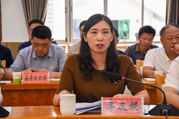 5810b26030257f2fa4f5ca80a99818d6