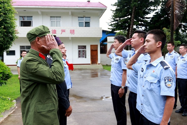 398295293a91f361ff474c609de0c255