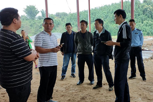 02b7d230a97b81cd655771334634d7ee