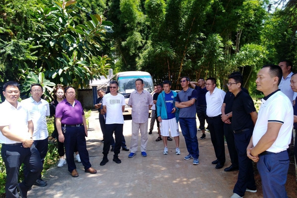 8035caf20771fa79d0470397277e8182