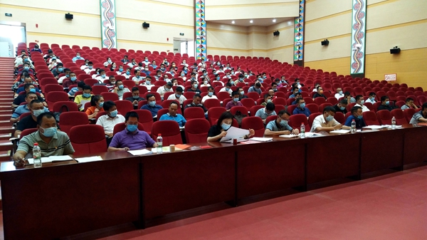 9a39e4ac63fbf5d05c7f3f43a1d003b5