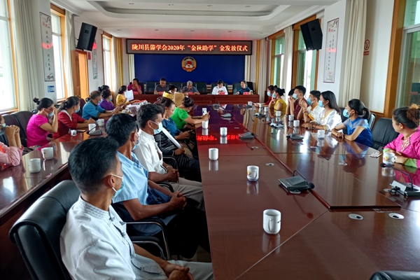 b8ddb3164869bcf8cbcf8f4175322f61