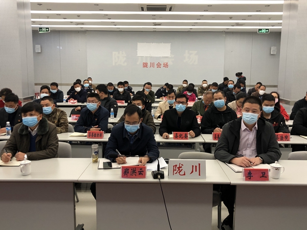 0b71c7a8de58bb55a2f5648bd18c2db9