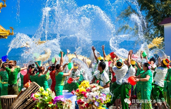 af063b5484cb67e05a8c7dab52327de1