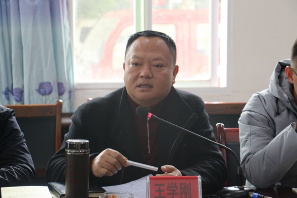 62e0ea8f26ccb4d9c38a4f1862025c51