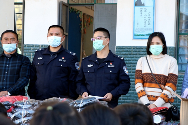 b4fda69bd38d8b32a1248133222ba6f0