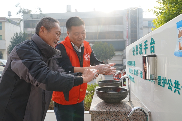 7753a0226999efcf5b3953c45d5c9b35