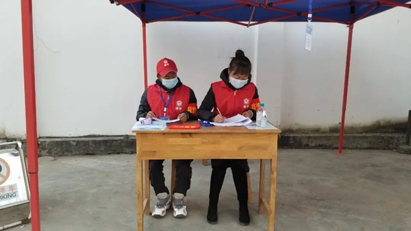 824256c35752d43929eac8ac75e24fe2