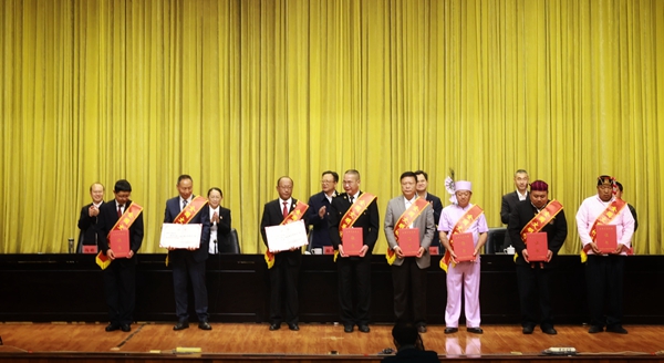 28c5e69dfbec2b50ce529f378781b450