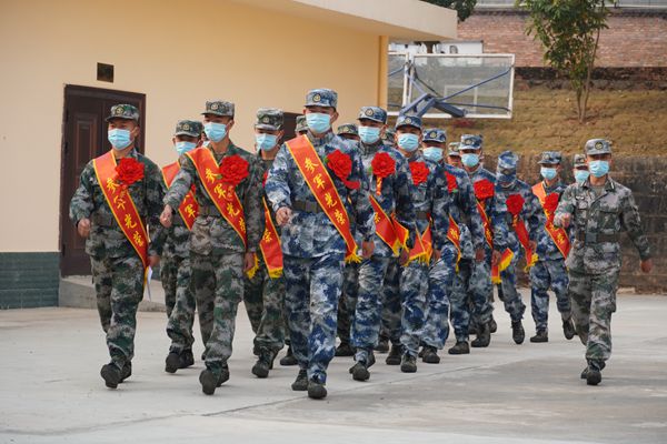 abeb7f98c104292baba153a010184c2e