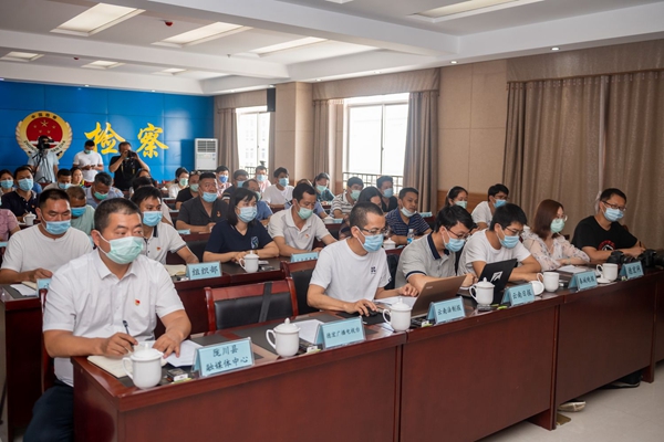 39b255c3cf67fccd2c9bdaed9ac47578