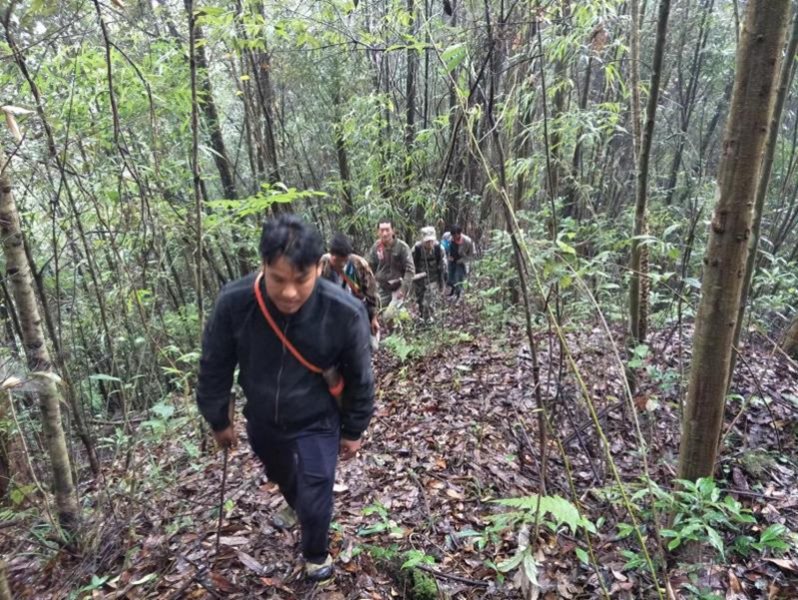 28D05EDH7H22072908112318098D4A