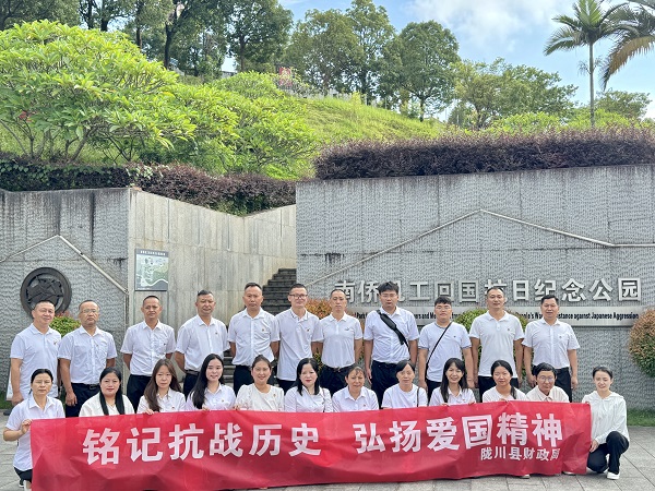 1.参观南洋华侨机工回国抗日纪念馆