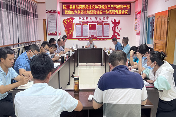 b0221a3f71ffc7f6fcf7bff2346b54d_副本