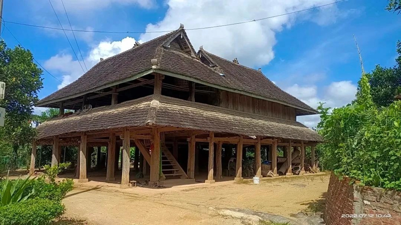 28D05IS7QS23121915261226AD24F5