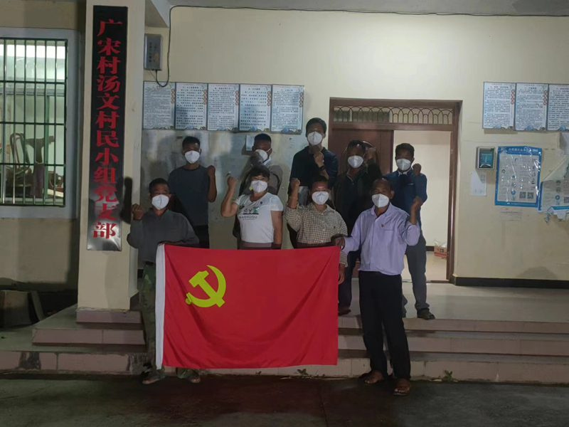 c68415426d7d3d7b13cc1241e369b31_副本