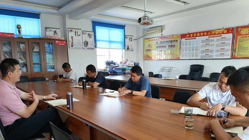 af6b0ef457aacf219f35cfdcfdd0eb8_副本