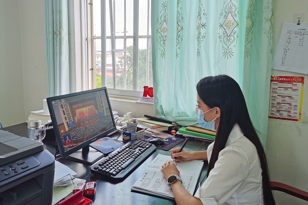 76d11b8f490d917a396ba353286ed13_副本