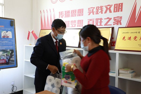 73bbf35aa11dae8d694219e8f26b0e5_副本