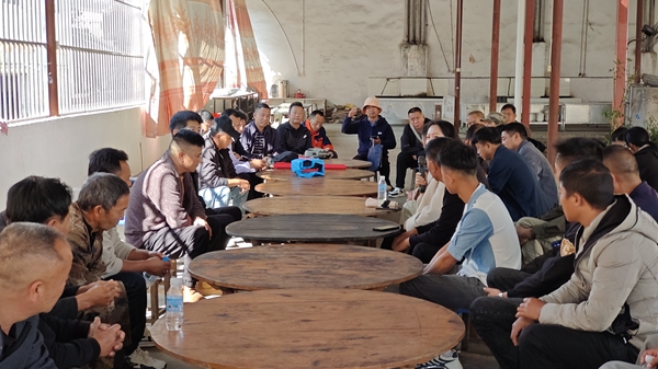 e9decd9b4165df02d8cde935be7021a_副本