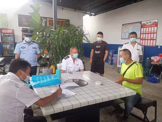 打造宜居美丽县城 联合执法有序推进 (3)