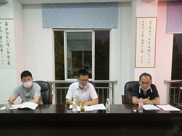 陇川县市场监管局召开限上餐饮单位经济指标统计指导会暨食品安全培训会3_副本