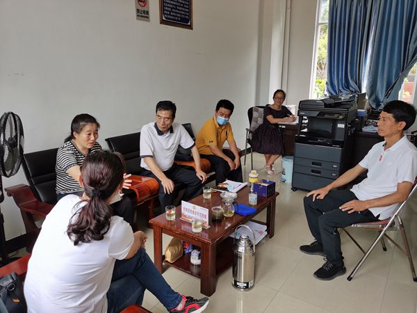 州市场监督管理局到陇川督导养老诈骗专项行动2