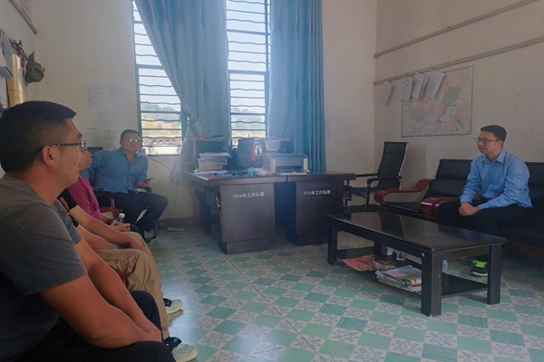 9ce943b70e7334b3a3e4930f27cf97d