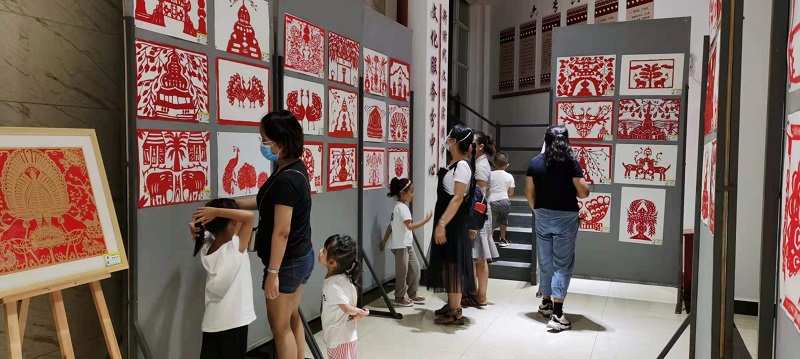 8f985d4803578accbd59656bfdda4e0