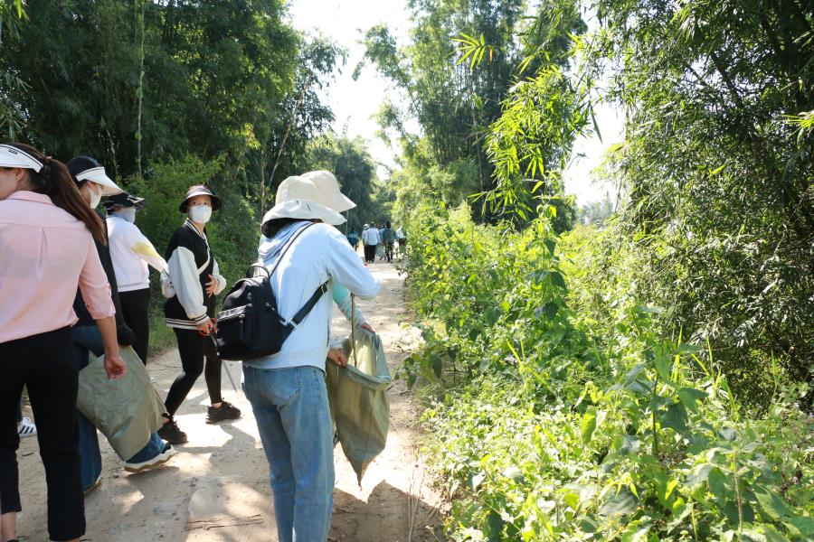 18c3c5deb21c623f70ca79ddbb97378