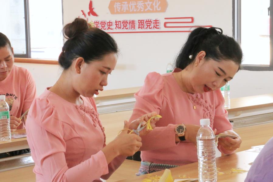 9fdd5a148de4e99906a3afa1394d1cb